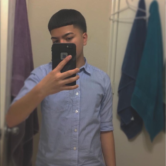 Meet your Posher, Dennis - Picture 1 of 1